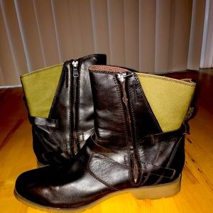 Teva Womens Boots Size 11 Brown 1005938